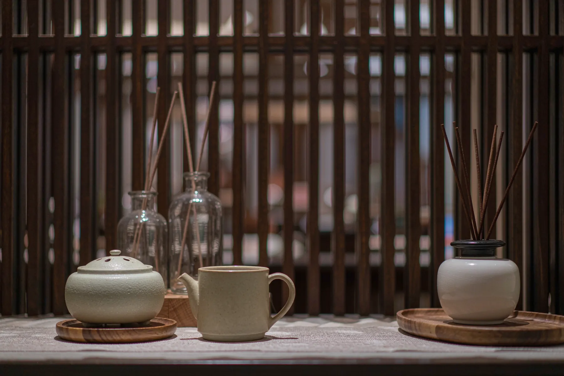 高端香氛门店的品香台面